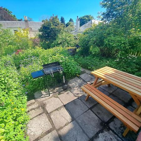 Clematis Cottage, Фортроуз Екстер'єр фото